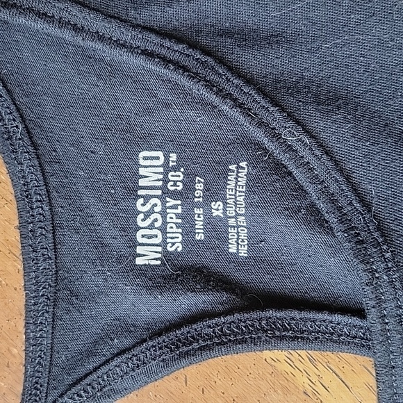 🍀Mossimo Suply Co open back black tank top!! Extra long - Picture 5 of 8